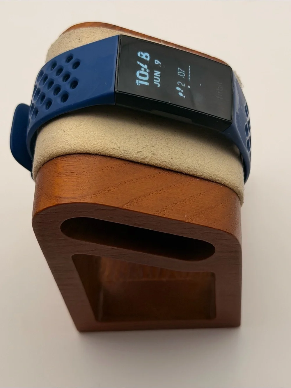 Fitbit Charge 4 Black/Blue, Tested, New Band, Charger Included